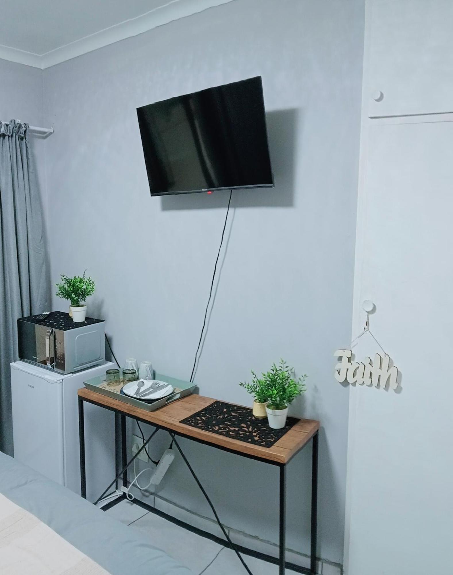 Be Our Guest Near Or Tambo International Airport Appartement Boksburg Buitenkant foto